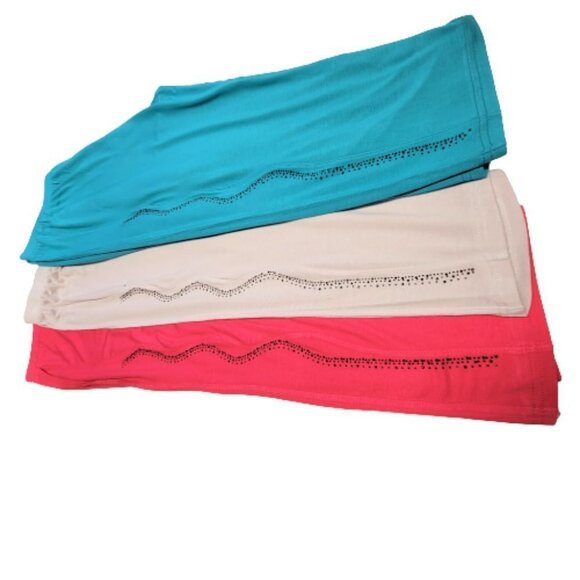 𝅺WHITE Elastic Waist Cotton Poly Capri Pants with Sequin Accents  Size L/XL - Picture 2 of 8